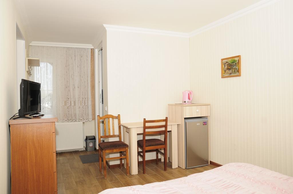 Grimis Villa Borjomi Εξωτερικό φωτογραφία